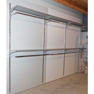 Rear wall system 3.70 m (4 rails + 6 shelves + 6 clothing frames)